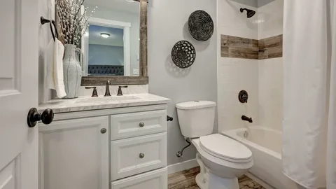 Which Bathroom Fixtures Are Best for Small Spaces